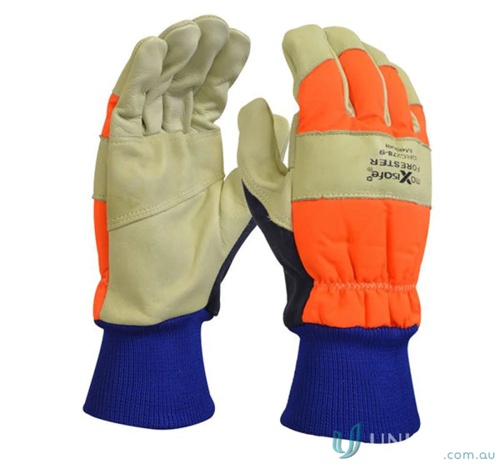 Pair of work gloves protecting your left hand from mechanical risks in chainsaw work
