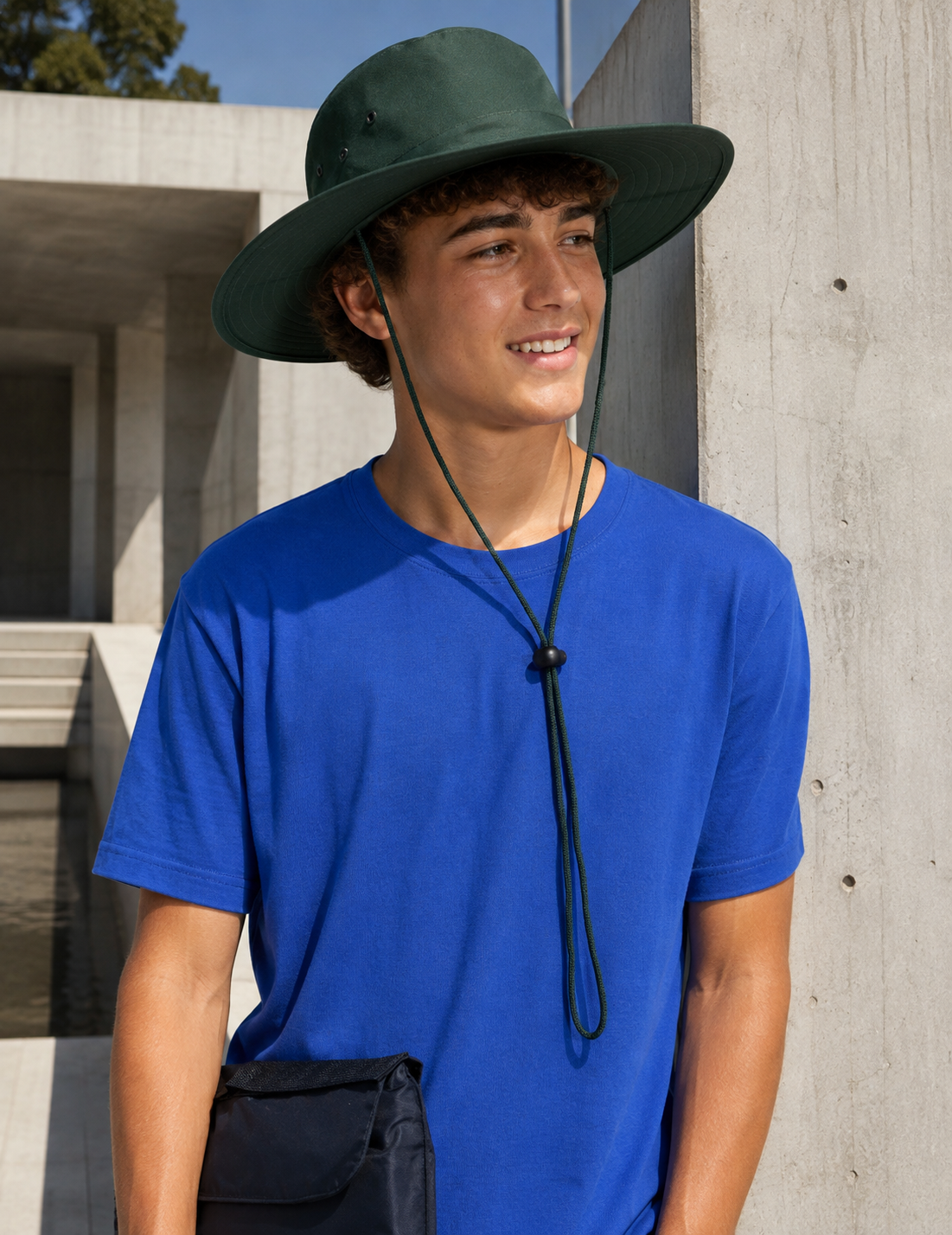 Slouch Hat With Break-Away Clip