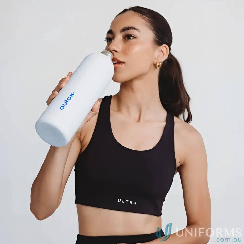 White stainless steel Allegra 1L insulated bottle with double-wall vacuum for hot or cold drinks