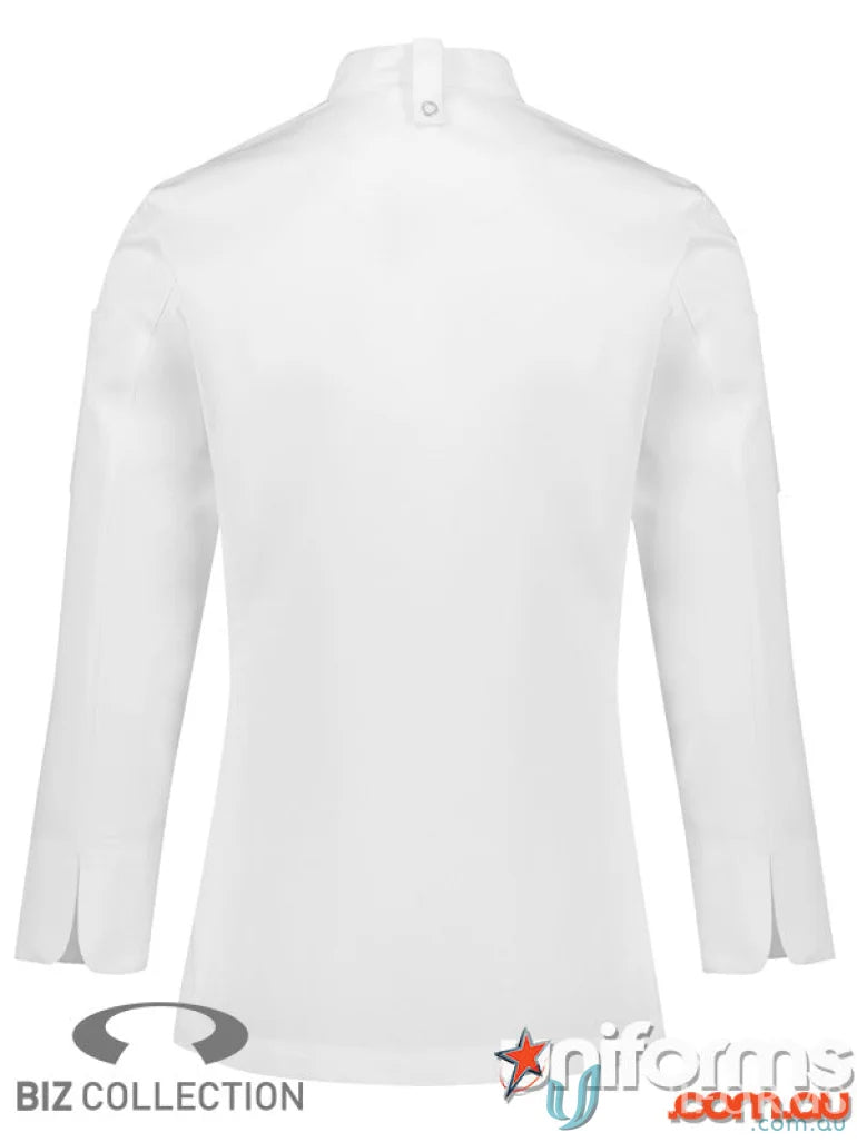 White long-sleeved women’s al dente chef jacket for style meets functionality