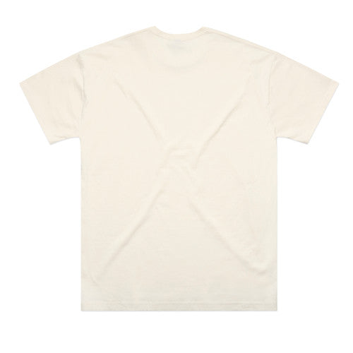 White plain t-shirt with short sleeves and crew neck.