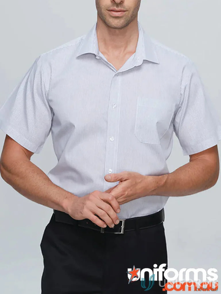 Man in Henely S/S Shirt, perfect for uniforms and workwear looks