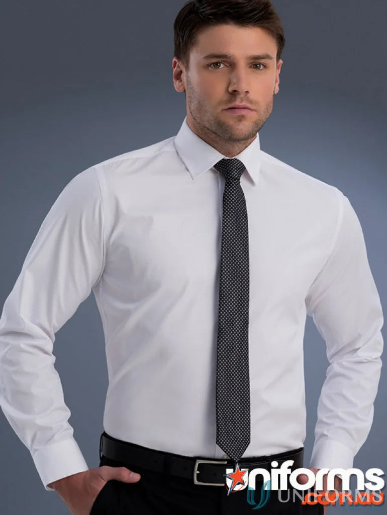 Man wearing Keval men’s slim fit long sleeve pinpoint Oxford shirt with dark tie