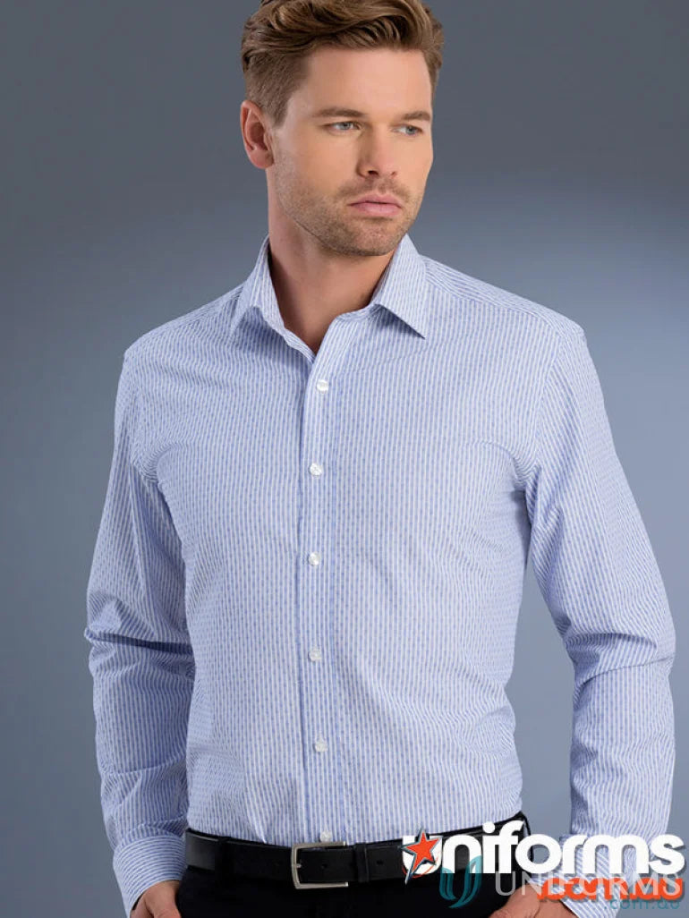 Man wearing Keval Slim Fit SS Dobby Stripe shirt in light blue and white