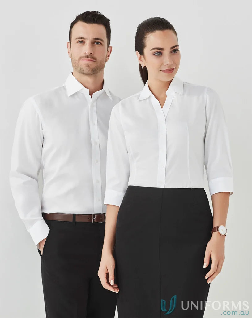 Professionally dressed man and woman in ladies Hudson Cotton 3qtr shirt for real estate