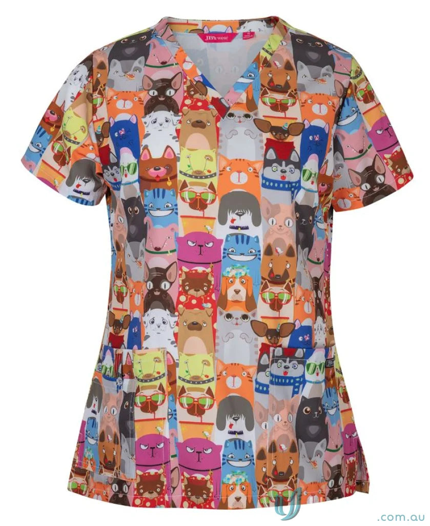 Colorful cat and dog print scrub top from 4stp1-smiley scrub tops for beauty therapists