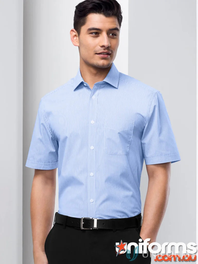 Light blue men’s Euro short sleeve dress shirt for Men’s Euro SS Shirt s812ms collection