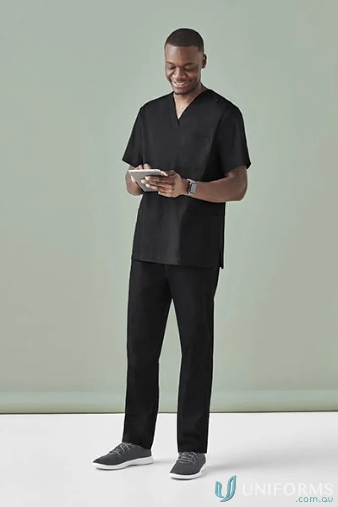 Men’s Tokyo Scrub Pant in black with antibacterial treatment for everyday comfort