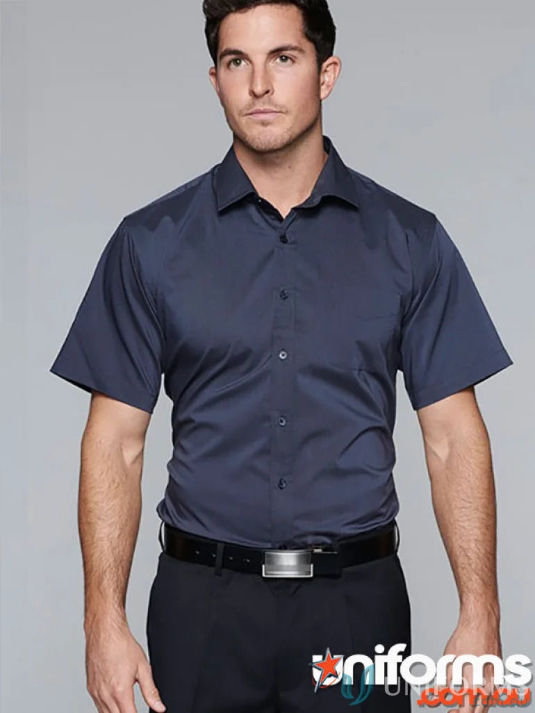 Man wearing Mosman SS Shirt in navy, perfect for uniforms and workwear looks