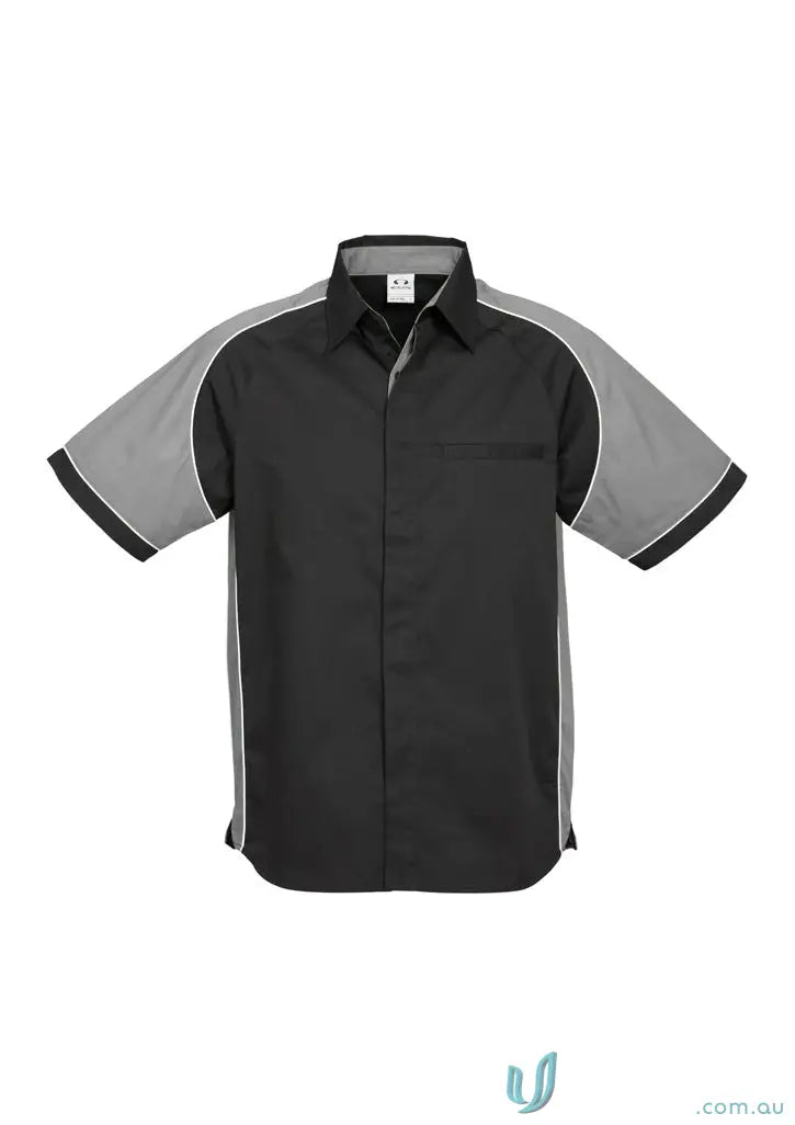 Black and gray short-sleeved Nitro Contrast Panel Shirt for a sleek look