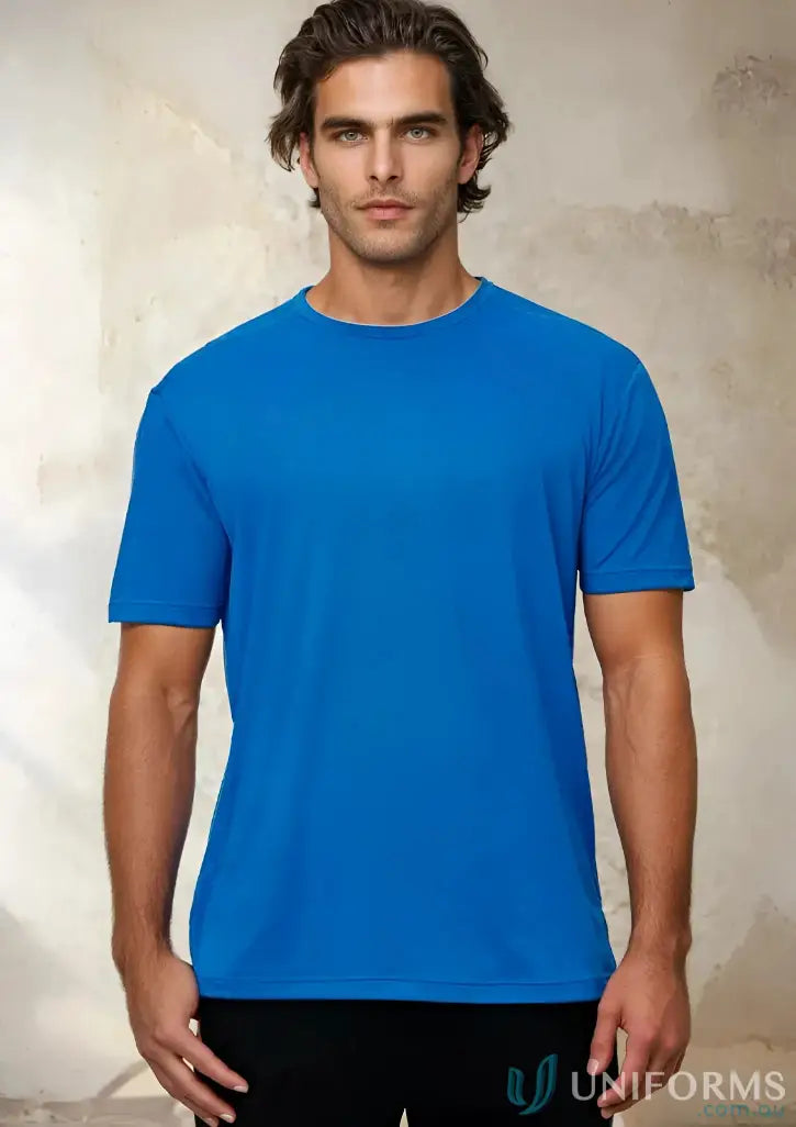 Men’s blue RapidCool Ultra Light Tee, short-sleeved crew neck shirt for comfort