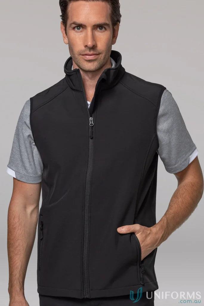 Black softshell vest from Selwyn Mens Vests, perfect for workwear and chest measurement fit