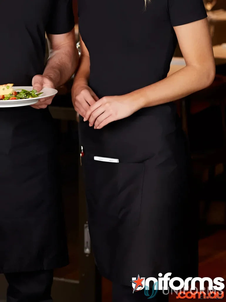 Black short waist apron made of cotton twill, perfect Spirit Short Waist apron style