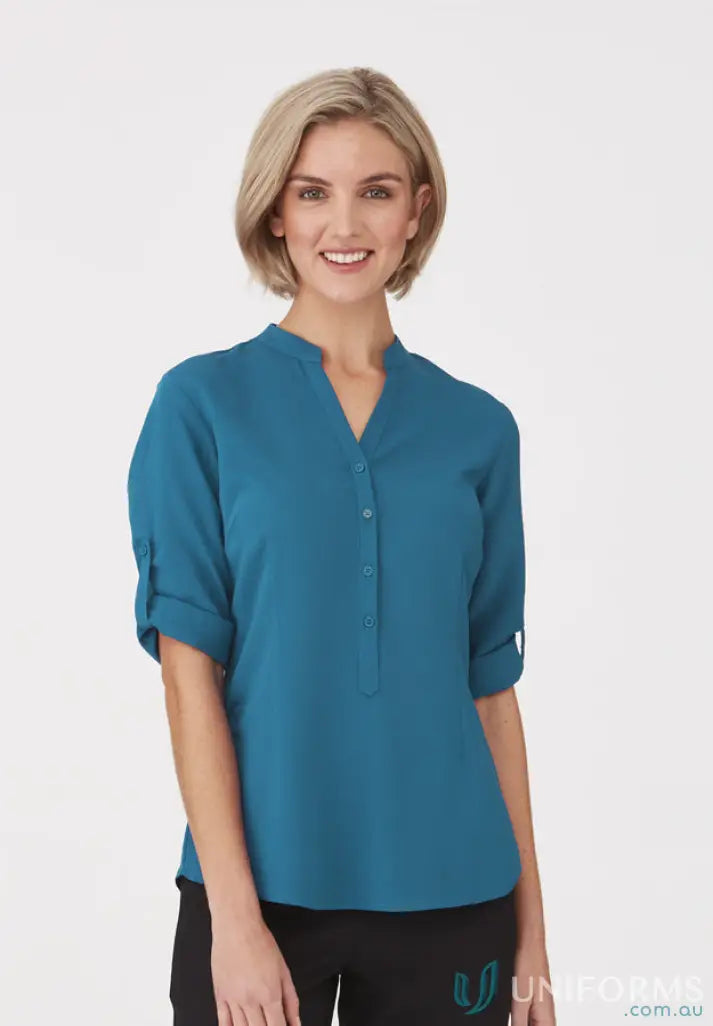 SoEzy Top teal short-sleeved tunic shirt perfect for workwear and uniforms