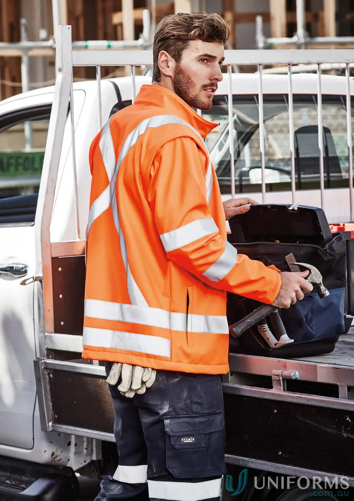 Orange high-visibility softshell jacket ZJ680 from Syzmic RAIL BioMotion for work environment