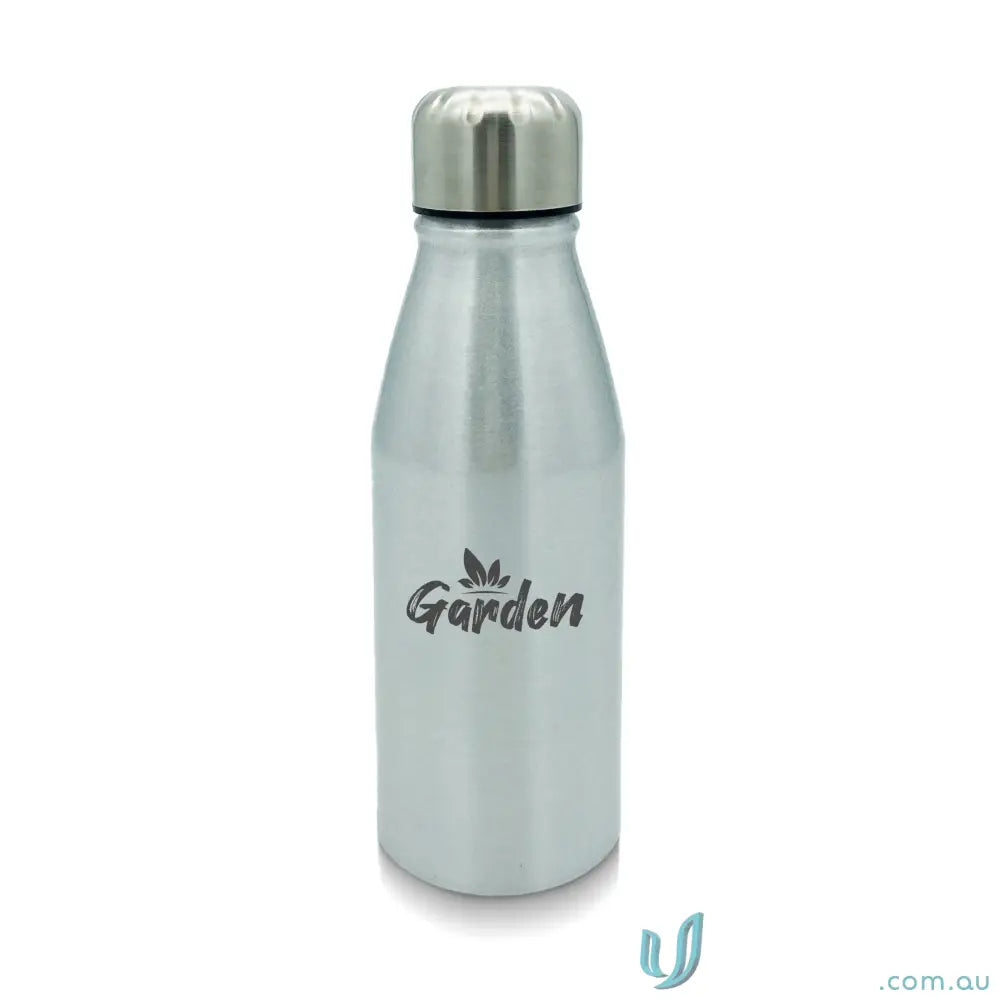 Silver metal water bottle made of single-wall aluminium, perfect for daily use