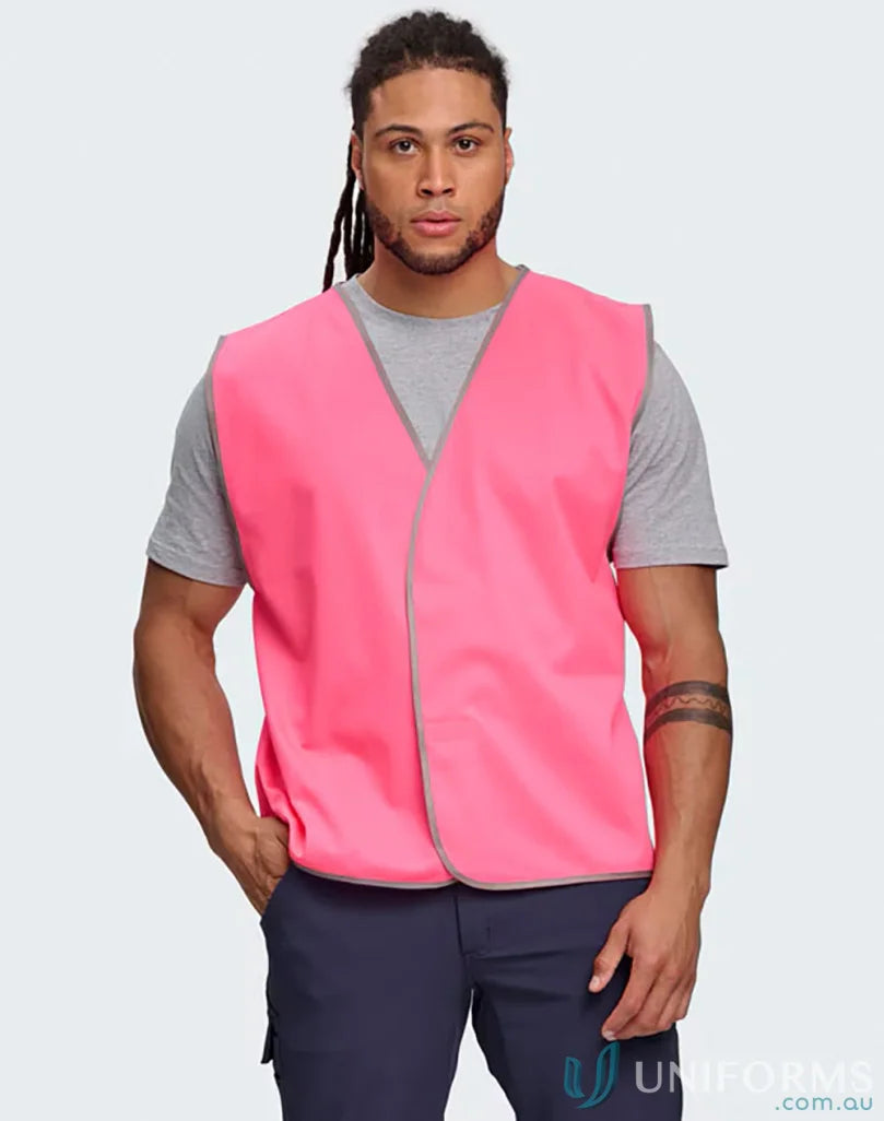 Pink safety vest from Winning Spirit AIW HiVis 120gsm for high visibility safety gear