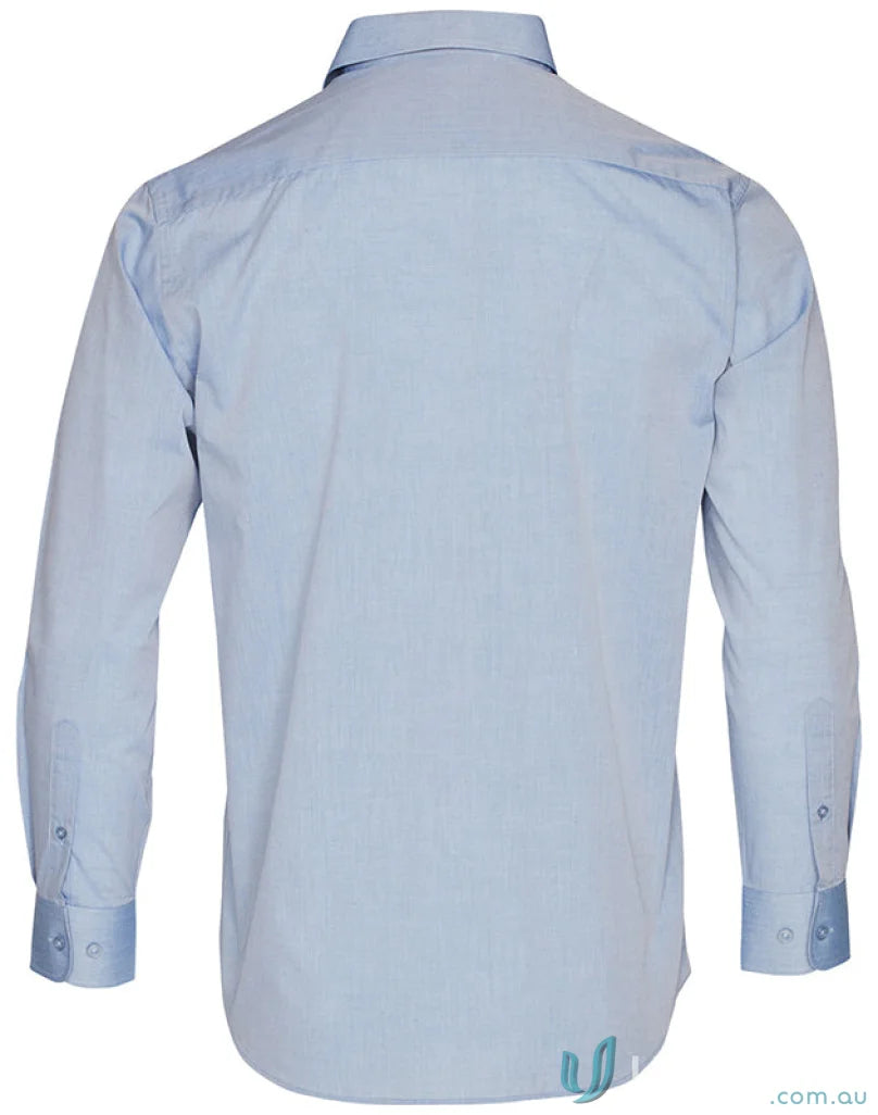 Light blue m7012 men’s fine chambray long sleeve shirt for a stylish look