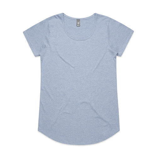 Light blue scoop neck t-shirt with short sleeves and a relaxed fit.