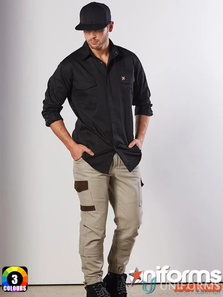 Men’s black long-sleeved work shirt with beige XStreet Stretch Cargo Pants for a winning spirit