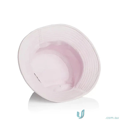 Light pink bucket hat with reinforced brim and ribbed brim, lightweight cotton style