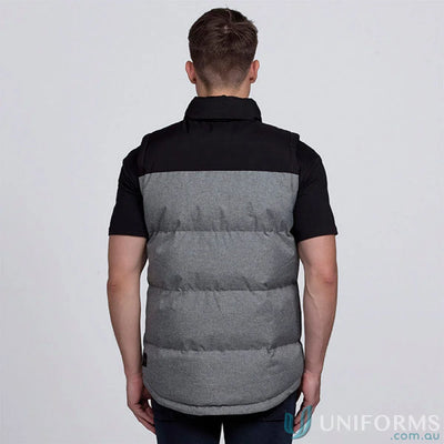 Axle Puffa Vest with two-tone design and two zippered pockets for style and function