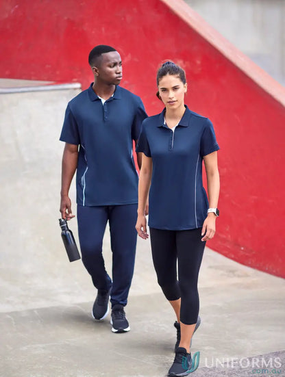 Two people in matching navy all-day comfort Balance Polo shirts at p200ms biz men’s event