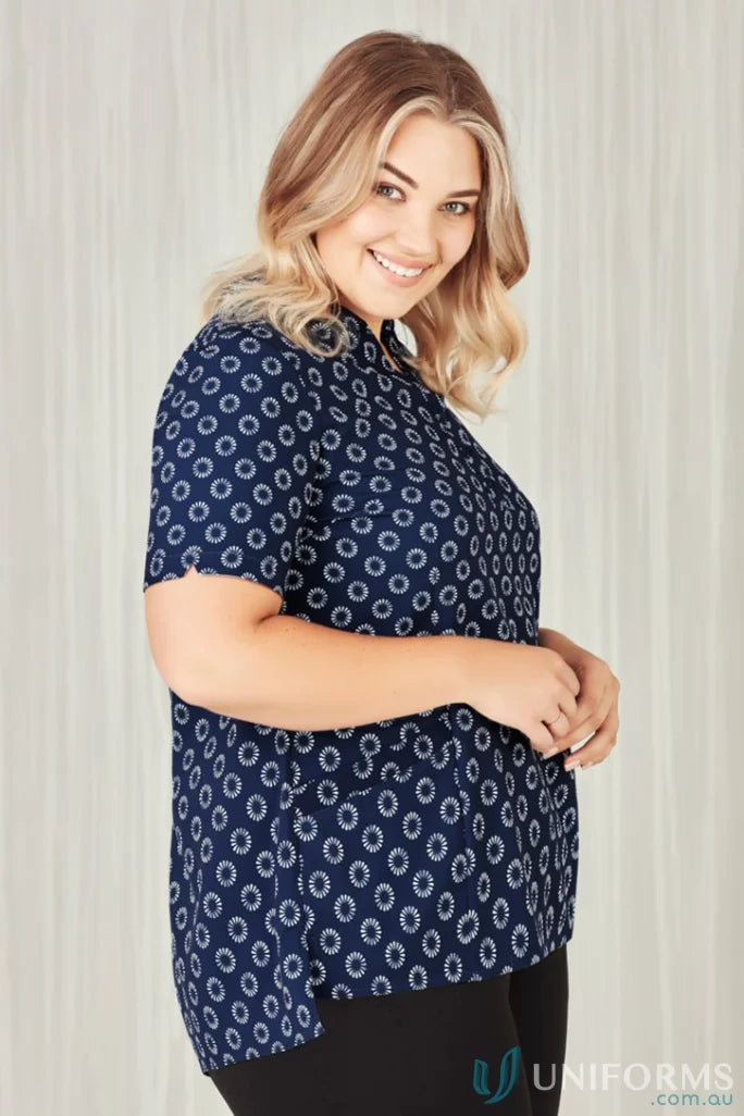 Navy blue patterned daisy print tunic from Bizcare women’s daisy series, easy stretch fabric