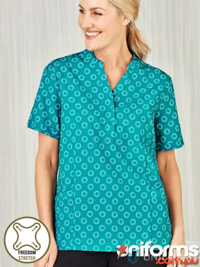 Teal patterned women’s scrub top from Bizcare Easy Stretch Daisy Print Tunic
