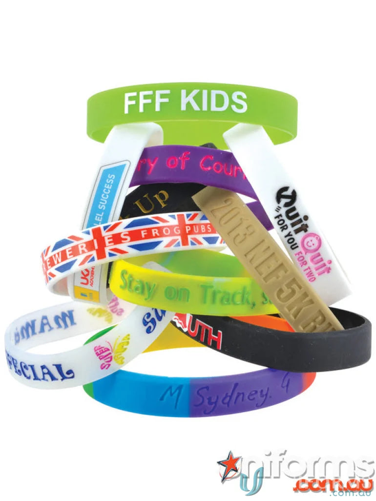 Colorful silicone wristband with inscriptions, perfect for uniforms and workwear
