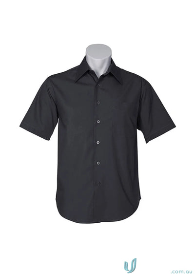 Black Chelsea SS Shirt metro short sleeve tapered fit poplin blend tee for stylish men