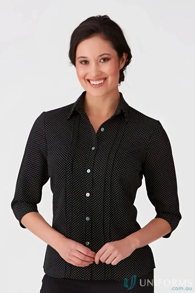 City Stretch Spot 3Qtr Shirt with easy care, natural stretch, polka dots, and pleats