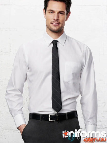 Man in white Preston LS shirt with modern narrow collar from s312ml biz collection