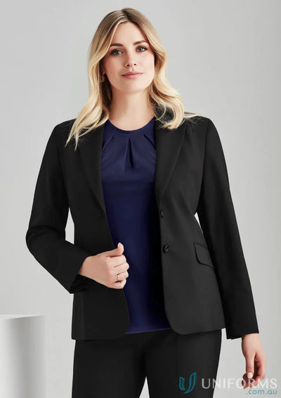Black business suit made of comfort wool with embroidery access zip and wool stretch longline design