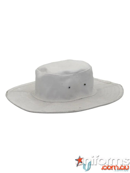 White wide brim sun hat from Cricket, perfect for uniforms and workwear sun protection