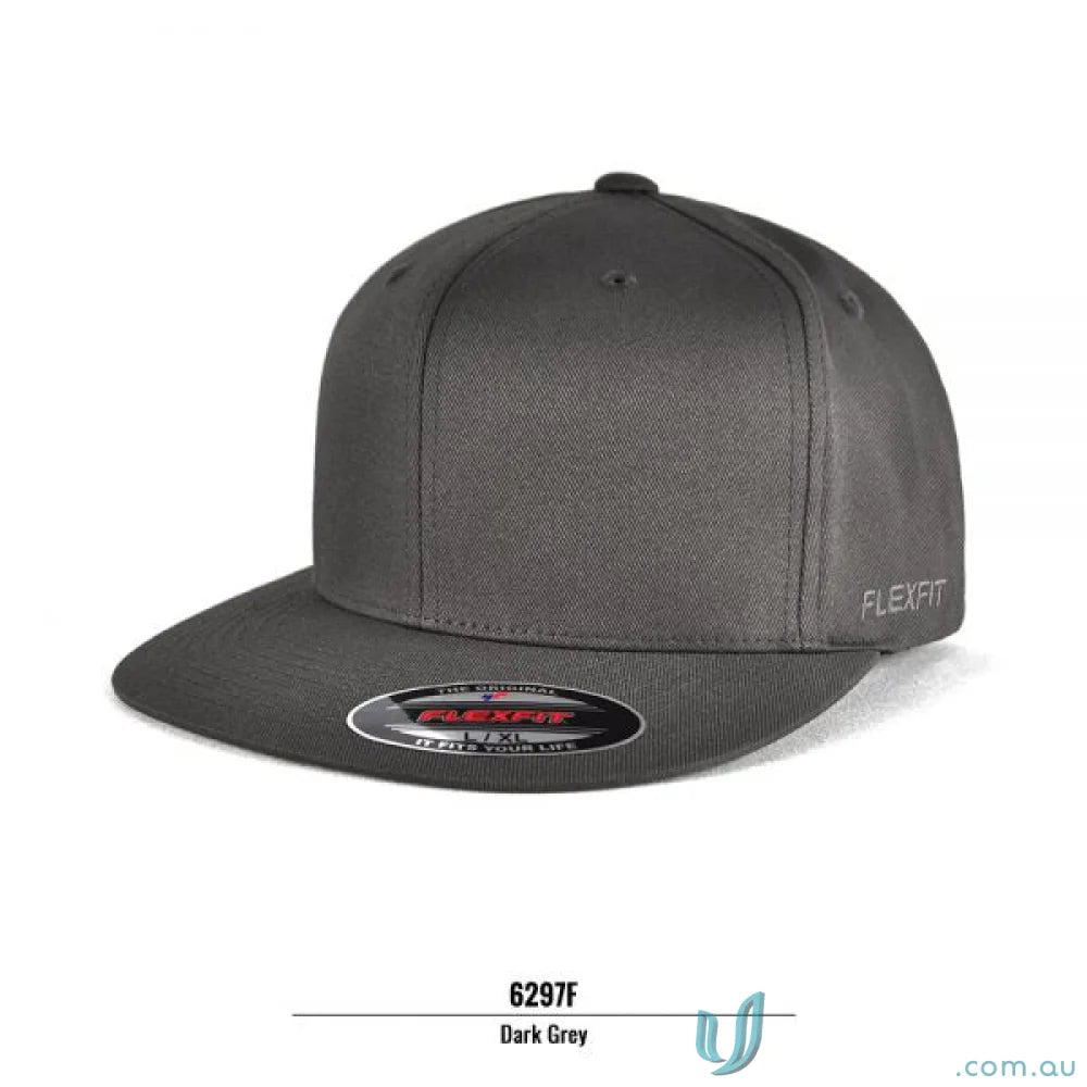 Dark gray Flexfit Pro Baseball Cap perfect for pro baseball fans