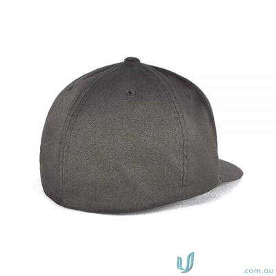 Gray fitted baseball cap, perfect for pro baseball fans and flexfit pro style