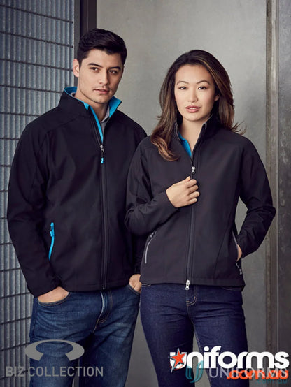 Two people in black Geneva Softshell Jackets wearing biz tech J307M style outdoor gear