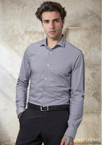 Man in Greythorne Tailored LS Shirt wearing a conran tailored fit long sleeve shirt