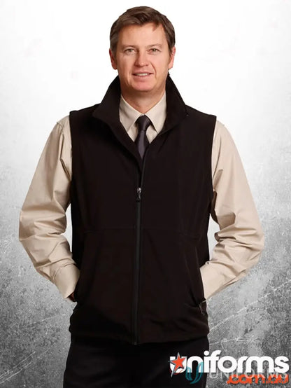 Black zip-up vest from HiTech Softshell Vest, perfect for jk25 men’s softshell needs