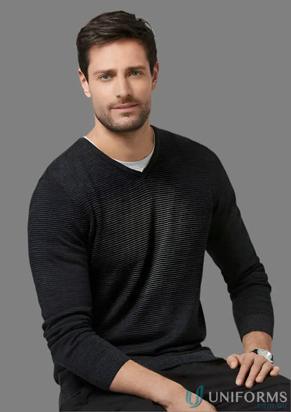 Man in black Merino Wool Pullover IOP WP131ML Origin Merino Pullover