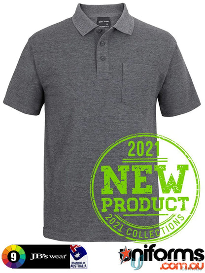 Gray short-sleeved pocket polo shirt with knitted collar and open cuffs from JBs 210