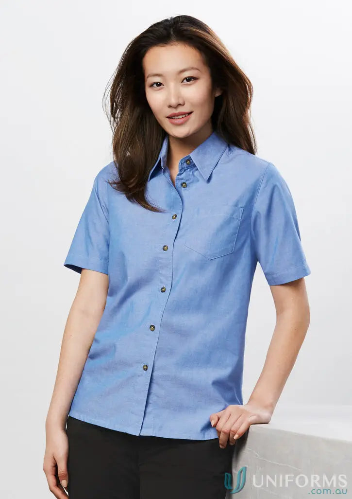 Woman wearing KENNARDS Ladies Chambray SS Shirt, perfect workwear or casual shirt