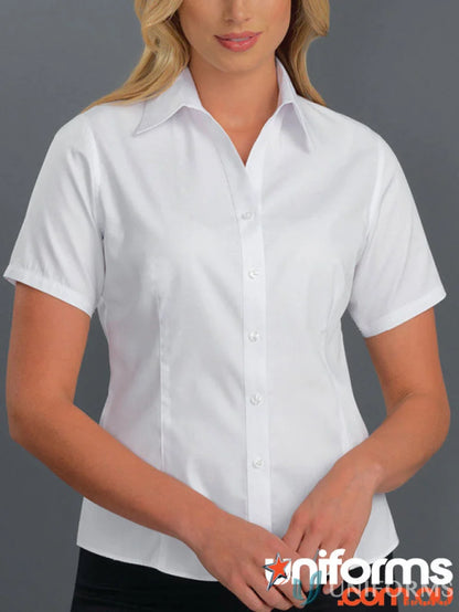 Keval White Women’s Pinpoint Oxford Short-Sleeved Button-Down Shirt