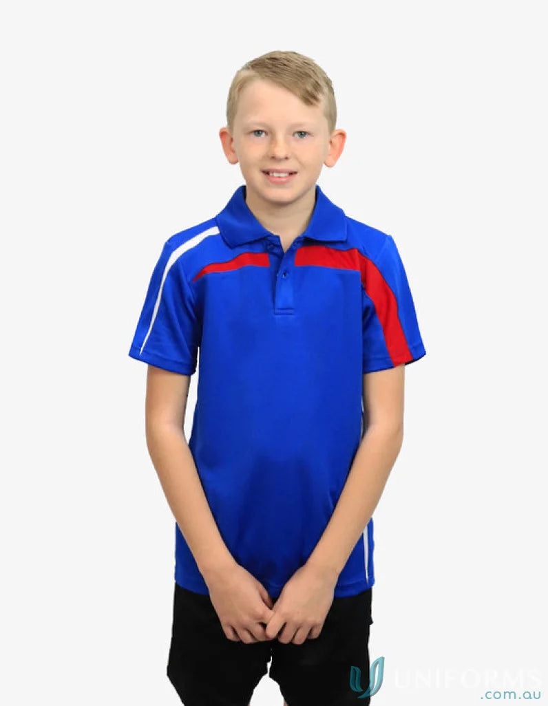 Boy in Kids Planett Polo shirt with cooldry moisture management technology for kids