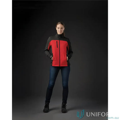 Women’s cascades softshell jacket in red and black, perfect for stay dry outdoor enthusiasts