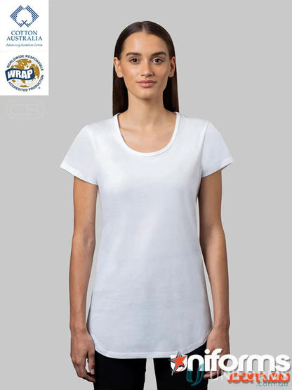 Ladies Curve Tee white short-sleeve T-shirt with scoop neck and curved hem, perfect to measure your size and length