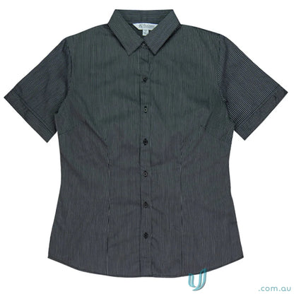 Ladies Henely S/S Shirt with striped cuff details and flattering waist darts