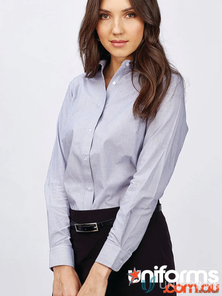 Ladies Hunter long sleeve shirt, stylish long sleeve shirt for women in a button-down design