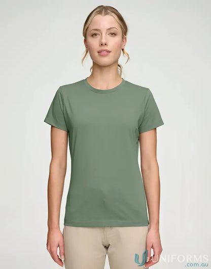 Ladies premium Mornington T-Shirt in green, perfect for winning spirit ladies style